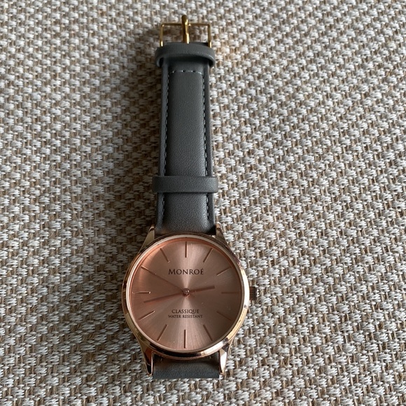Monroe Watch - Picture 2 of 2